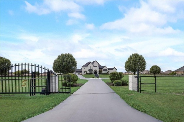 Luxury Homes — Prosper